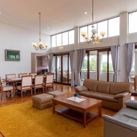 Family Only Amazing City View Villa - De Reiz Firen Syariah Bandung Exterior foto