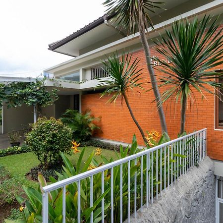 Family Only Amazing City View Villa - De Reiz Firen Syariah Bandung Exterior foto