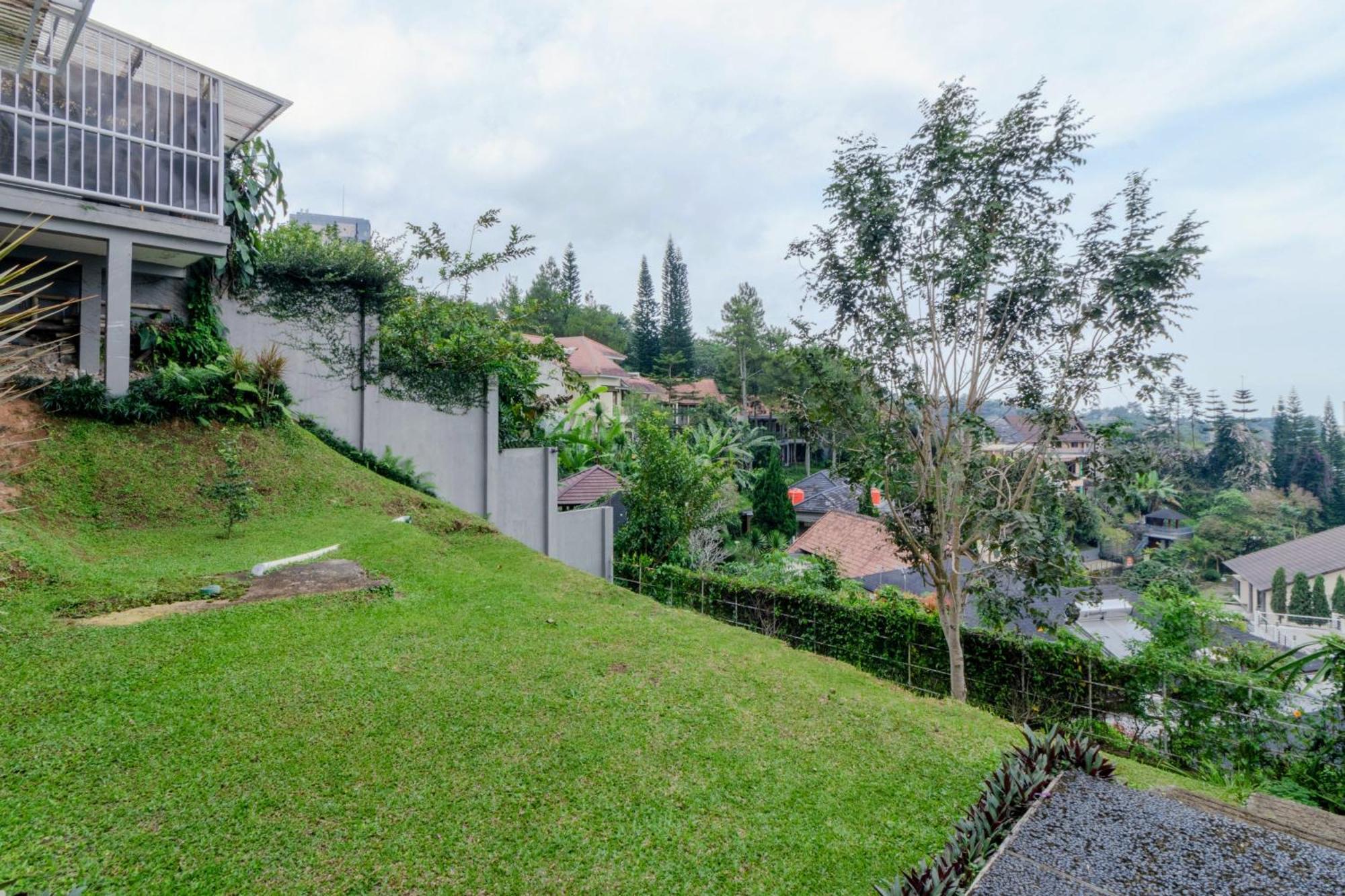 Family Only Amazing City View Villa - De Reiz Firen Syariah Bandung Exterior foto