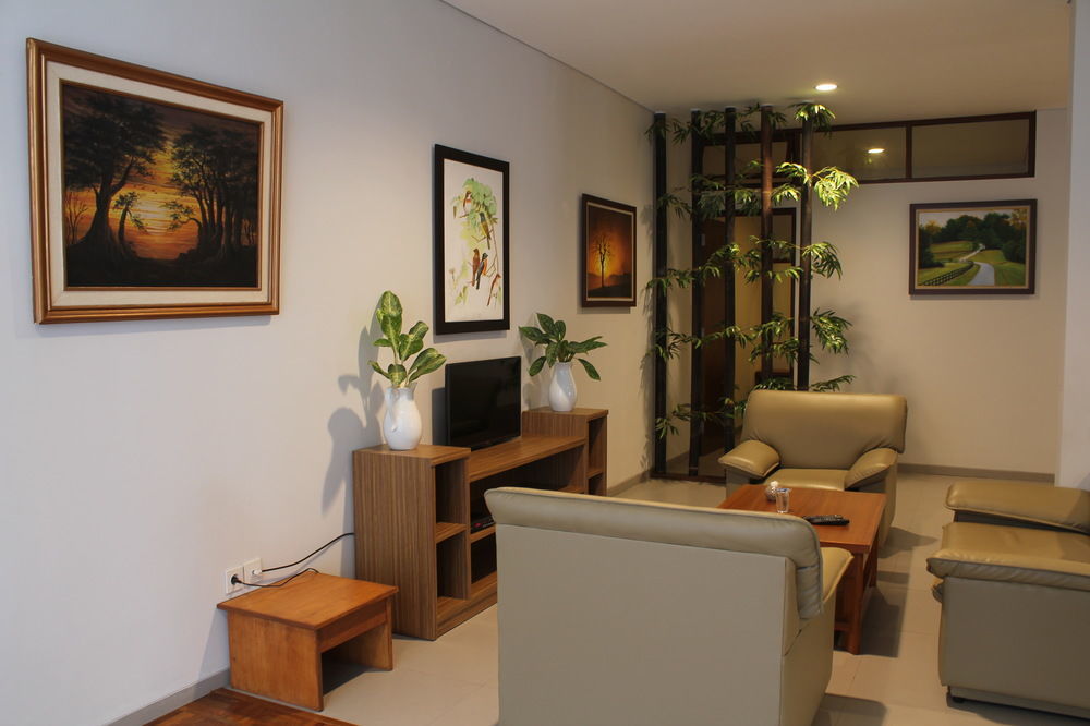 Family Only Amazing City View Villa - De Reiz Firen Syariah Bandung Exterior foto